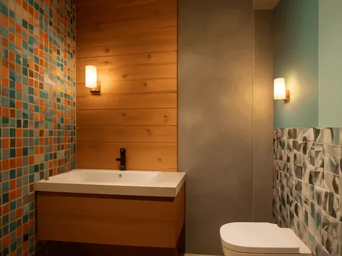 Salle de bain : sélection de revêtements muraux originaux